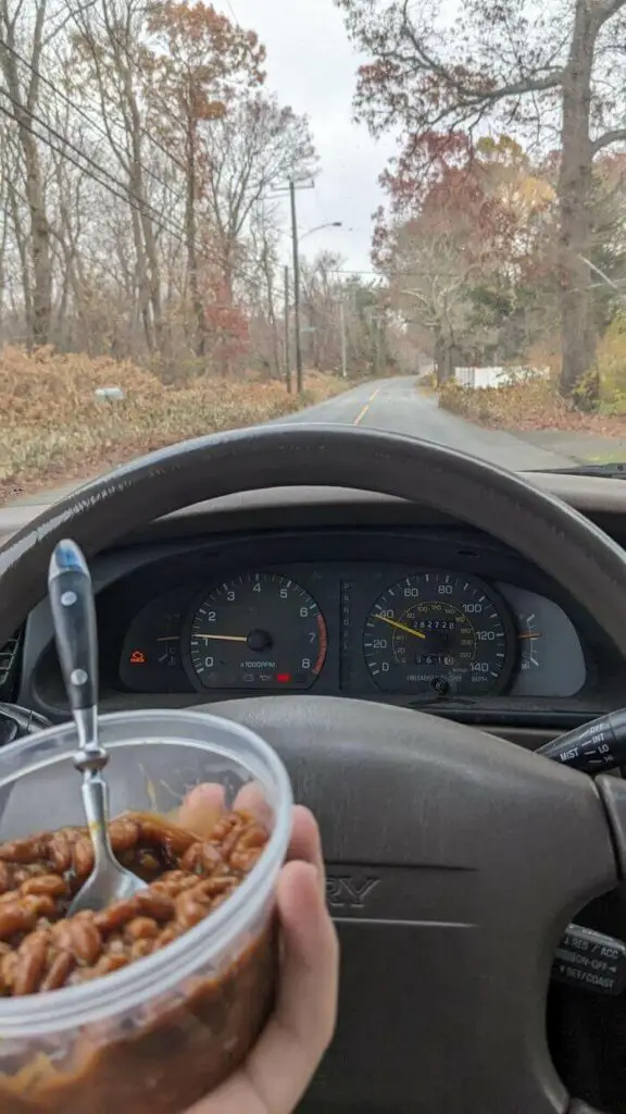 eating_meal_while_driving_to_work.jpeg