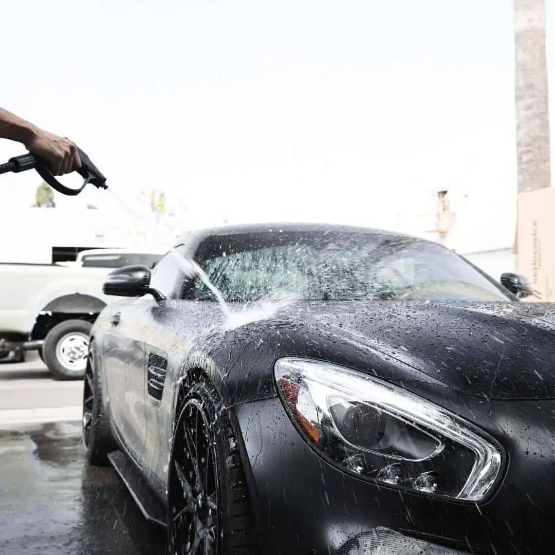 washing_black_car.jpeg